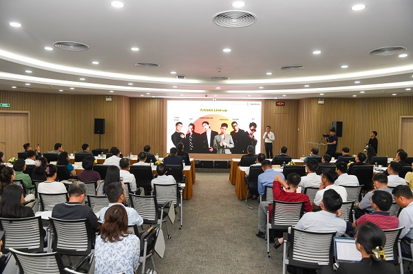 The organizers introduced the concert in the campaign. Photo: Vietnam Airlines