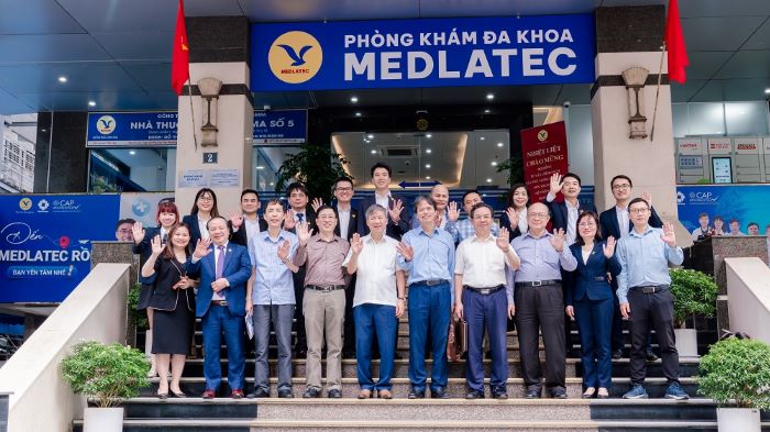 MEDLATEC vinh du la diem den duoc lua chon trong chuyen tham quan cua Hoi dong Tu van Chinh sach cua Thu tuong Chinh phu. Anh MEDLATEC