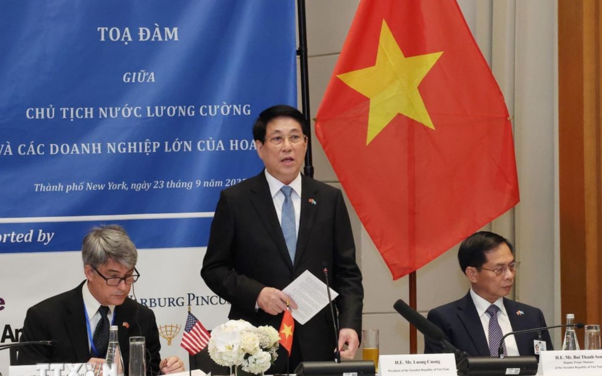 Politburo member and President Luong Cuong speaks at the seminar with US businesses. Photo: VNA