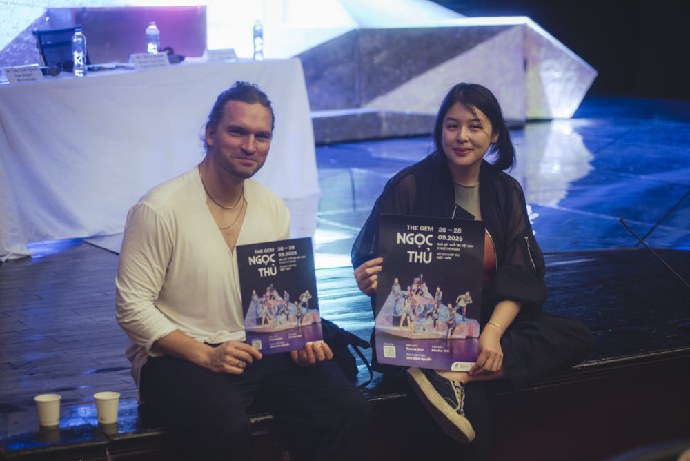 Nha viet kich Thomas Köck