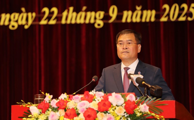 Mr. Bui Van Khang - Chairman of Quang Ninh Provincial People's Committee. Photo: VGP