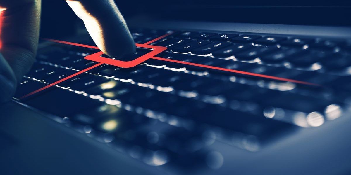 Expertos en seguridad cibernetica advierten sobre el riesgo de nuevos ataques aprovechando el protocolo de conexion de IA de codigo abierto. Foto: Nhien Do