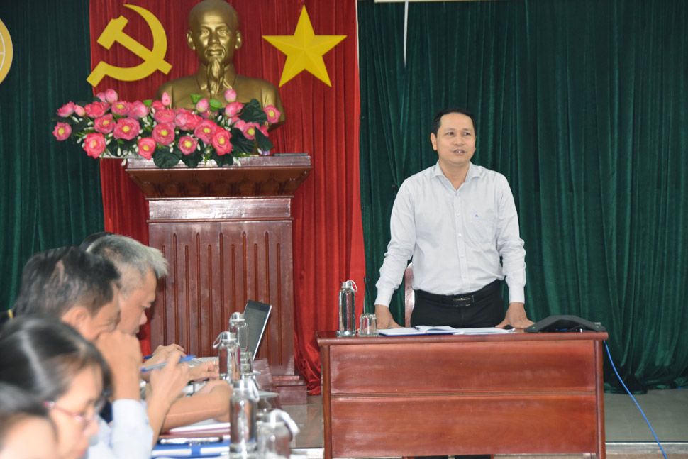 Chairman of the Gia Lai Provincial Federation of Labor Ha Duy Trung requested the affiliated Trade Unions to urgently establish subcommittees to serve the congress. Photo: Hoai Phuong