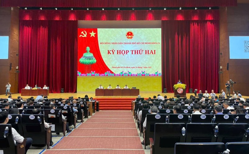 The Ministry of Home Affairs proposes that the People's Council at the commune level have 1 Vice Chairman. In the photo is the 2nd session of the 10th term Ho Chi Minh City People's Council. Photo: Dinh Trong