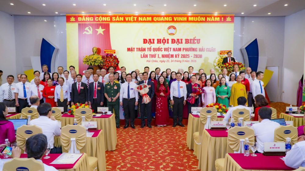 ハイチャウワードのベトナム祖国正面委員会の議会は、スマートで近代的な都市部を建設することを目指しています。写真：nguyen thi