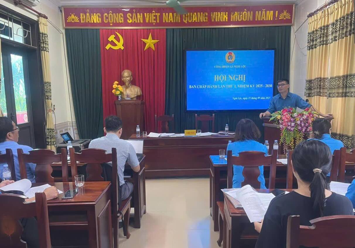 Nghi Loc Commune Trade Union held the first Conference for the 2025-2030 term to discuss and implement many important contents. Photo: Nghe An Trade Union