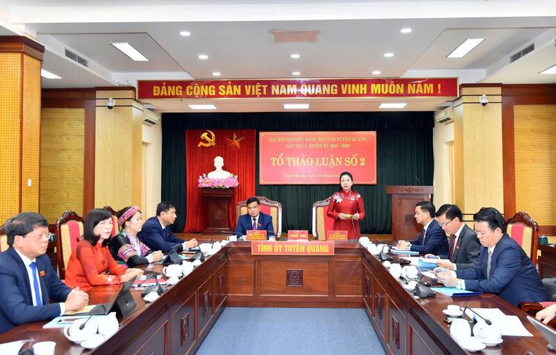 Cac dai bieu thao luan to tai Dai hoi. Anh: Viet Bac