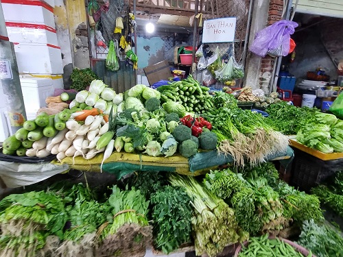 Chi co chua toi 1% rau san xuat theo tieu chuan VietGAP. Anh: Minh Hanh