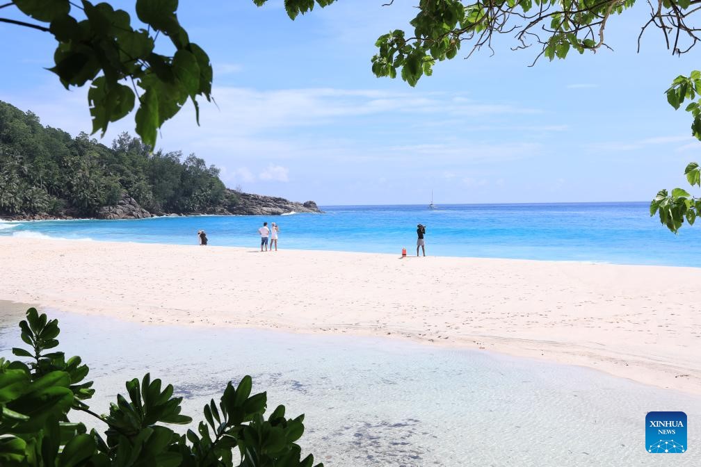 The short-term retirement period is to temporarily put aside the daily life to seek new energy. Photo: Xinhua