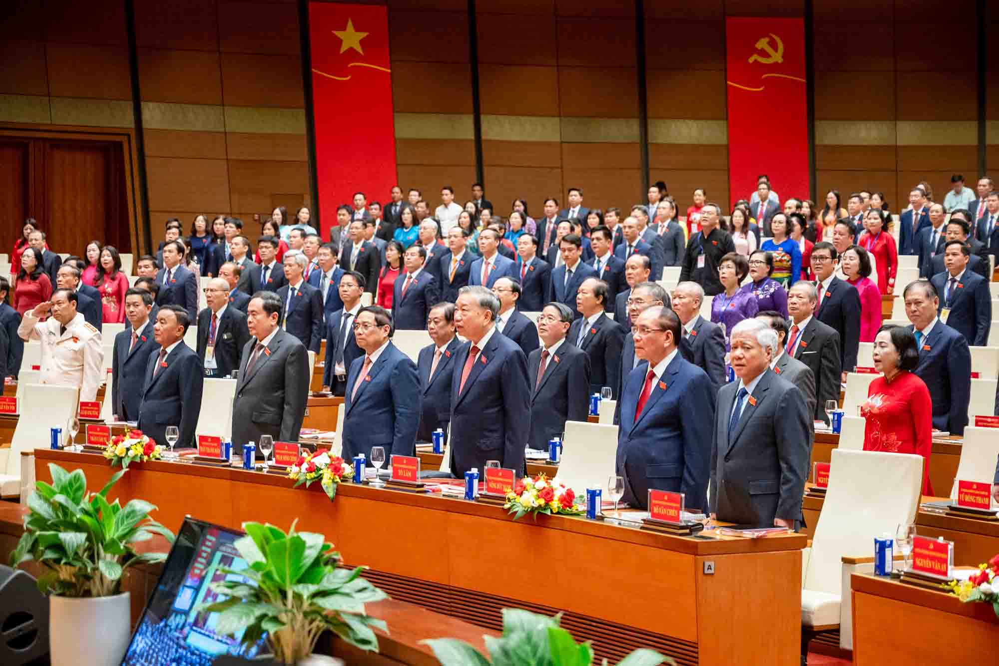Tong Bi thu To Lam cung lanh dao, nguyen lanh dao Dang, Nha nuoc va cac dai bieu du Dai hoi. Anh: Pham Thang.