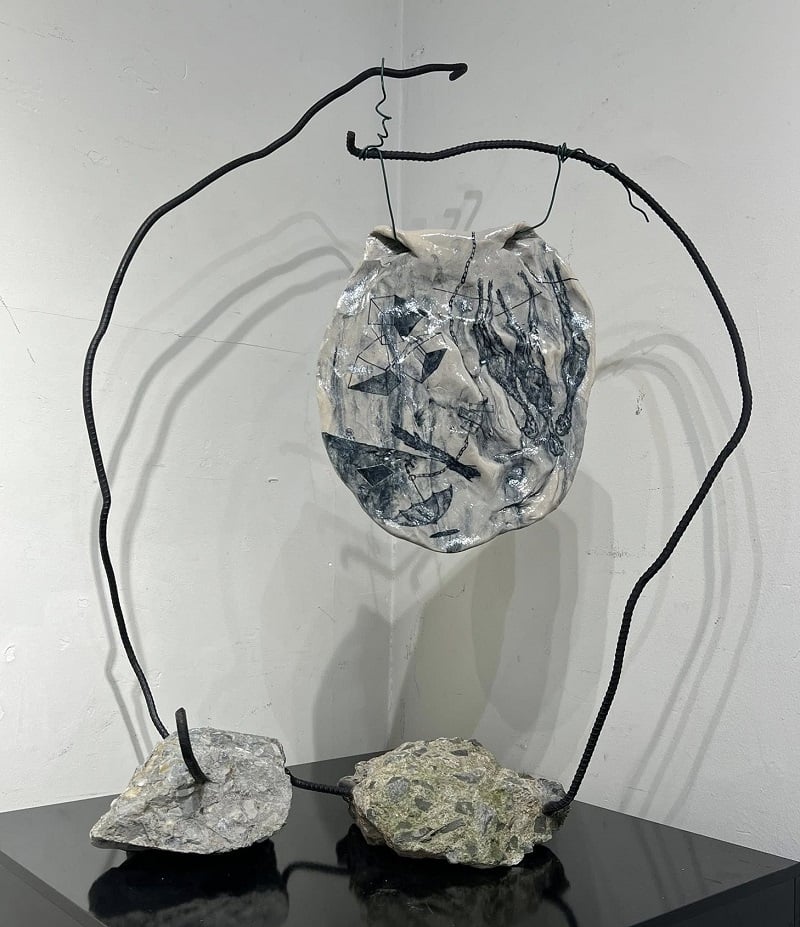 Ha Huy Muoi, Di san tu do 34, chat lieu: gom, be tong, sat. Anh: TGCC