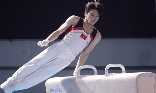 Đặng Ngọc Xuân Thiện là vận động viên số 1 Việt Nam nội dung ngựa vòng. Ảnh: Nguyễn Đăng