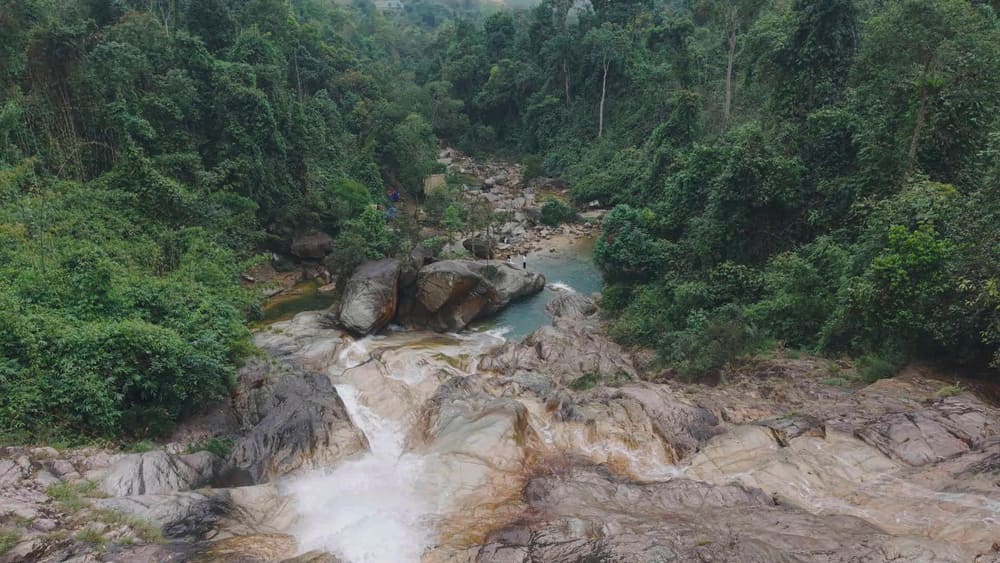 Many unique locations were exploited by director Luong Dinh Dung in the movie "The Sea of the Sea". Photo: Character provided
