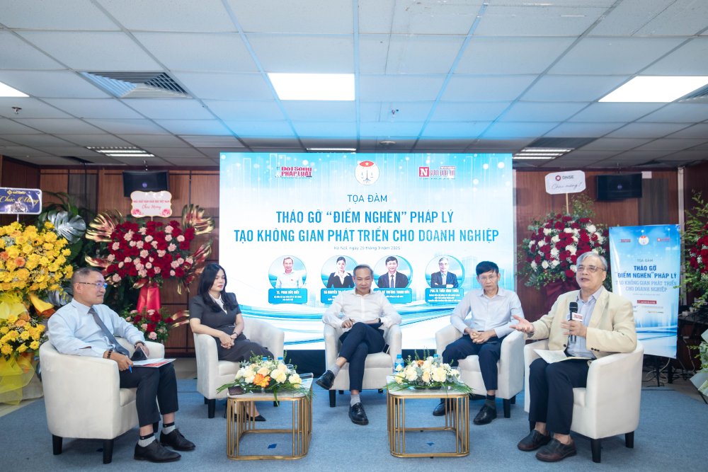 잡다 좌담회 법적 병목 현상 해소 기업 발전을 위한 공간 조성 잡다 사진: 팜동