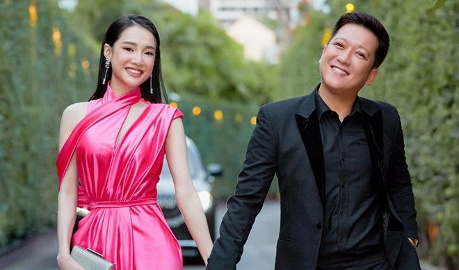 Nhã Phương mang thai lần ba ở tuổi 35