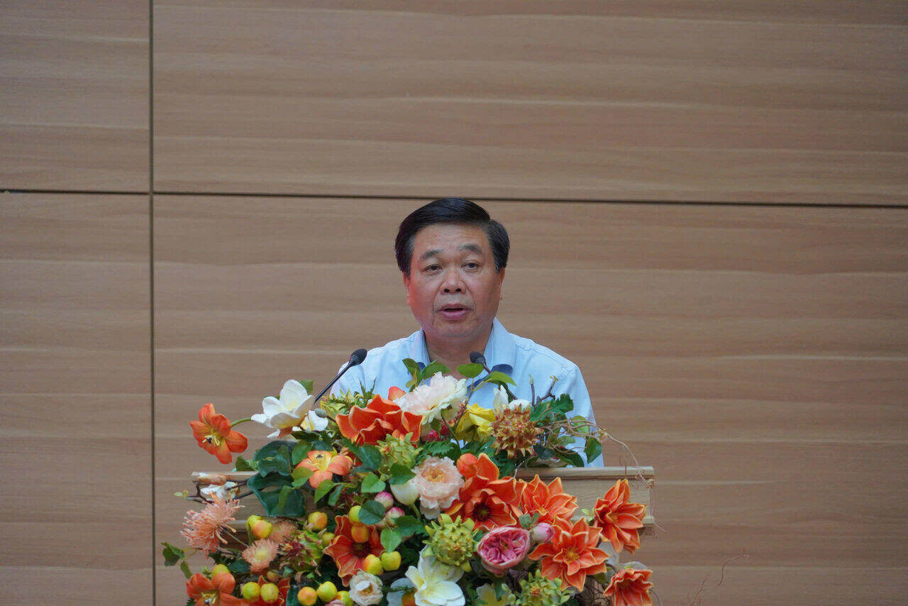 Ong Nguyen Quang Hung – Pho Chu tich Thuong truc Tinh uy thong tin ket qua thuc hien Nghi quyet Dai hoi Dang bo tinh nhiem ky 2020-2025. Anh: Minh Hoang