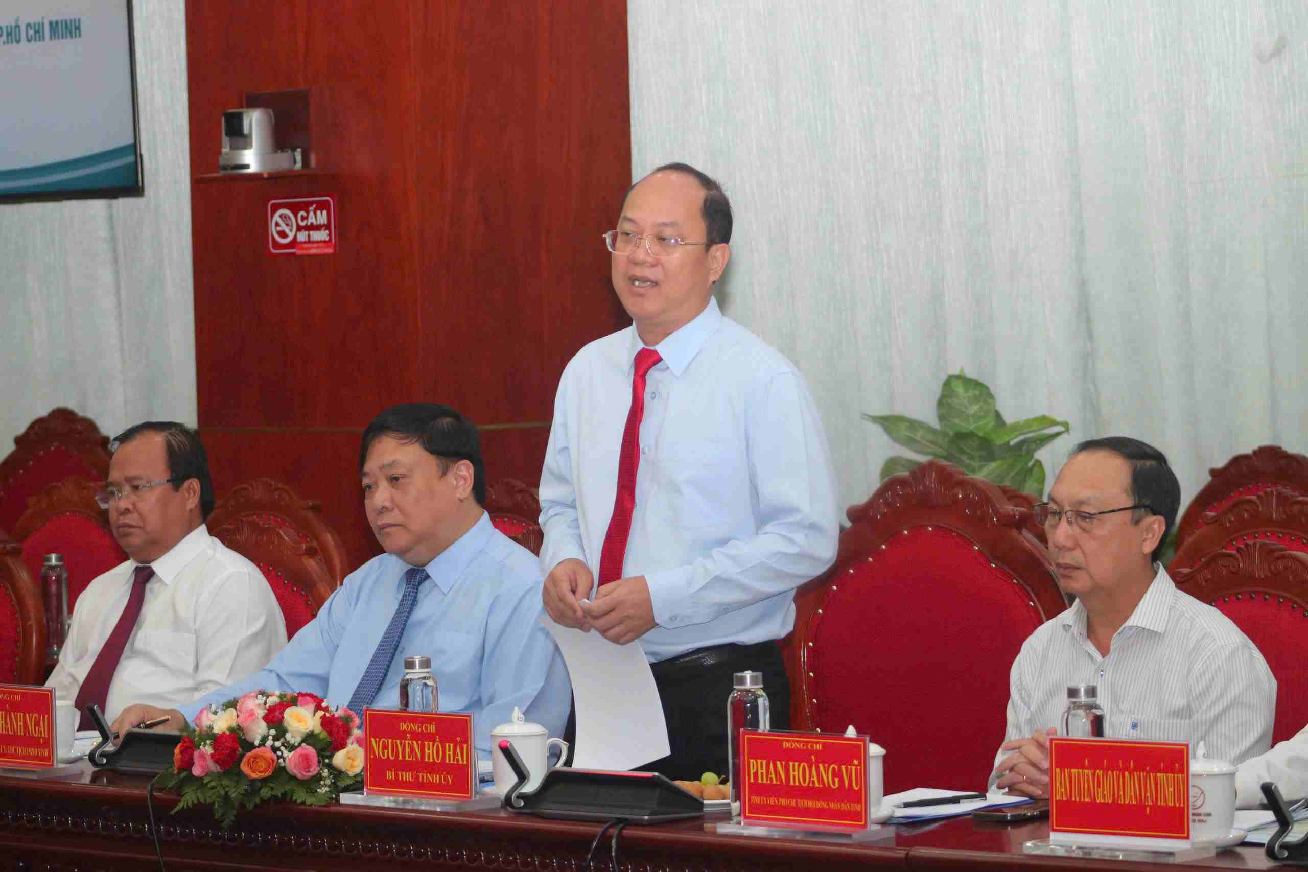 Bi thu Tinh uy Ca Mau Nguyen Ho Hai phat bieu tai buoi ky ket hop tac. Anh: Nhat Ho