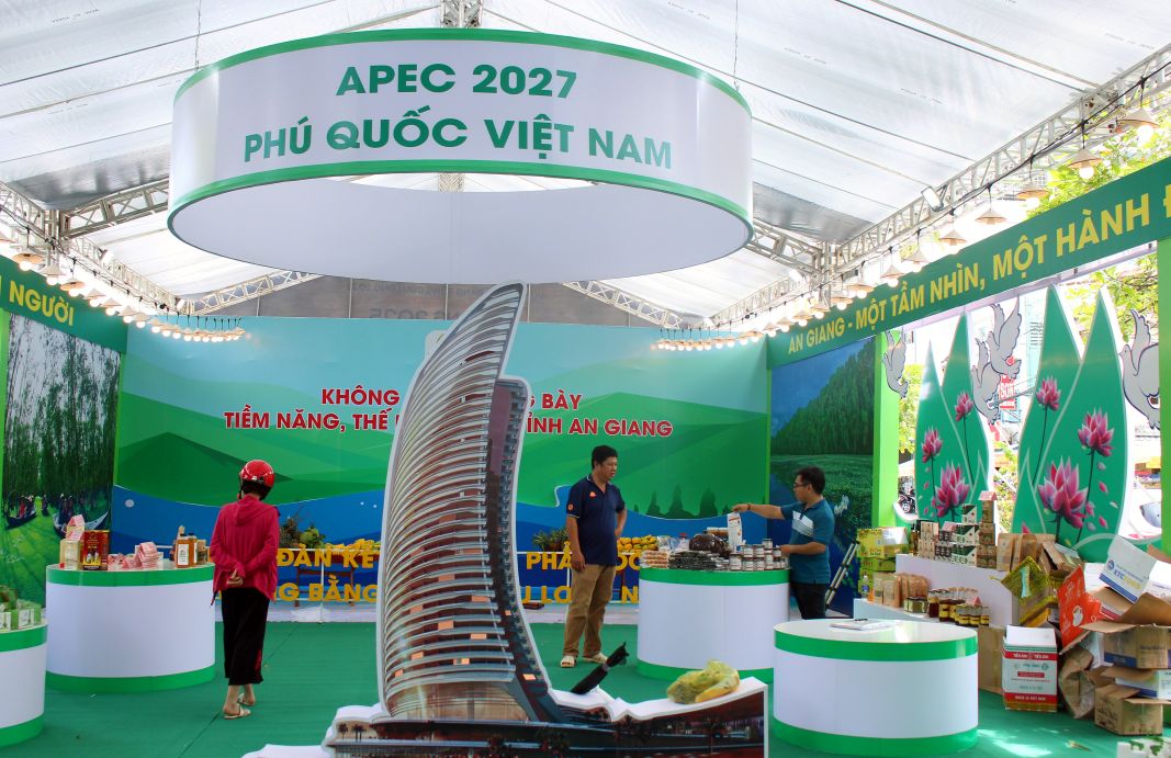 Dac biet la danh khong gian quang ba su kien APEC 2027. Anh: Thanh Mai