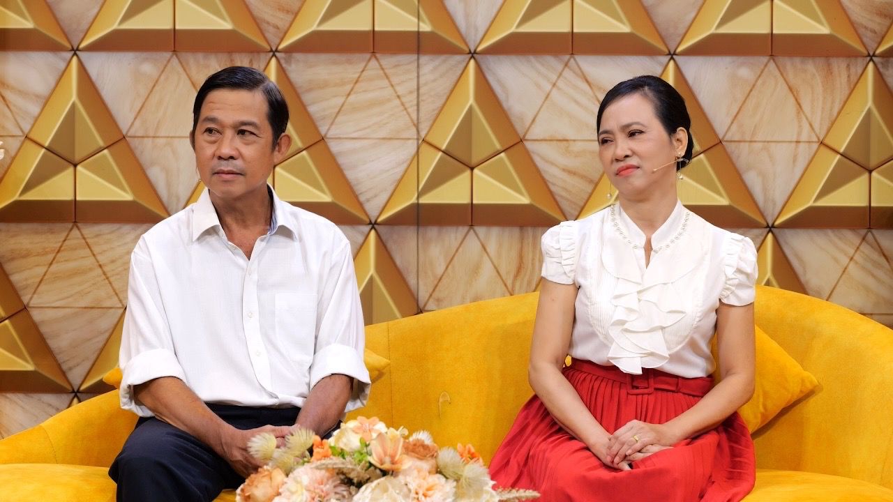 番組「Thuan vo thuan chong」のカップル。写真:制作会社.