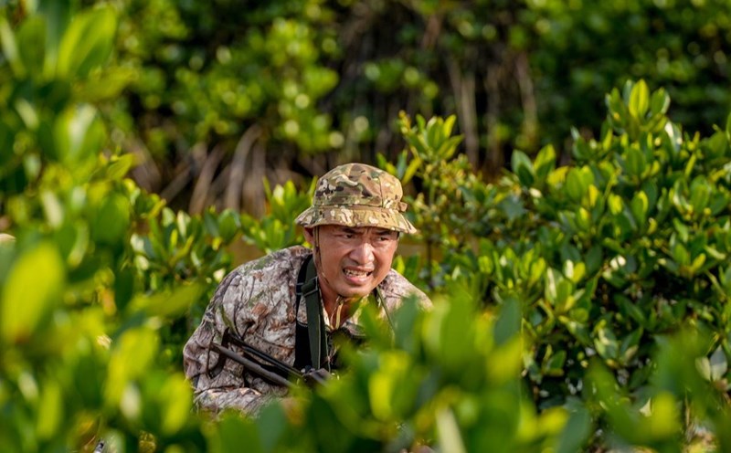Doctor of Law in the Bold Soldier program. Photo: Producer.
