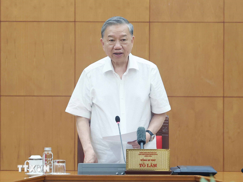 According to General Secretary To Lam, the 14th National Congress document must be a strong commitment of the Party. Photo: VNA