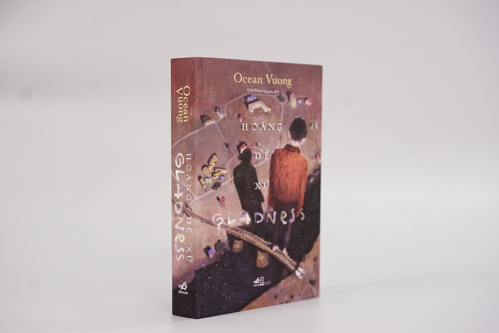 La novela 'Emperador de Gladness' del autor Ocean Vuong es publicada conjuntamente por la Editorial de la Asociacion de Escritores y Nha Nam. Foto: Editorial