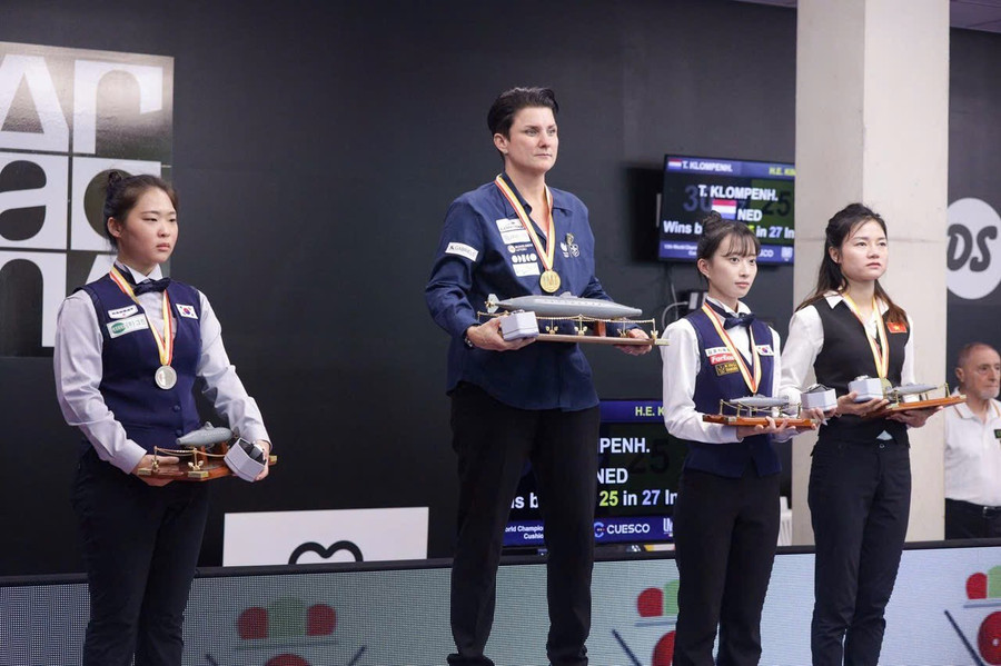 2025년 세계 크로스컨트리 챔피언십의 응우옌 티 리엔 선수(오른쪽에서 가장자리). 사진: UMB