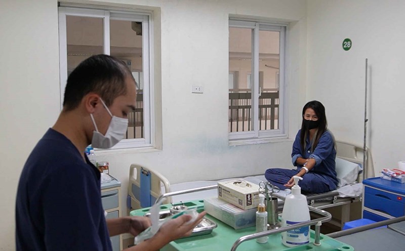 A woman is haunted by dengue fever, thrombocytopenia decreases significantly, risk of having to receive a blood transfusion