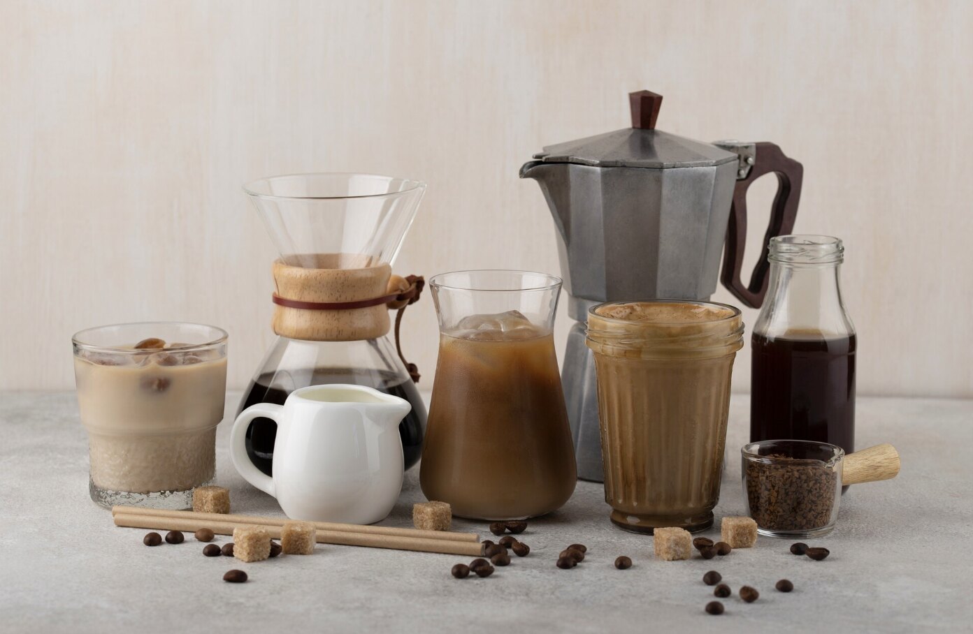 Coffee, quick but short-term impact. Photo: Thuy Duong