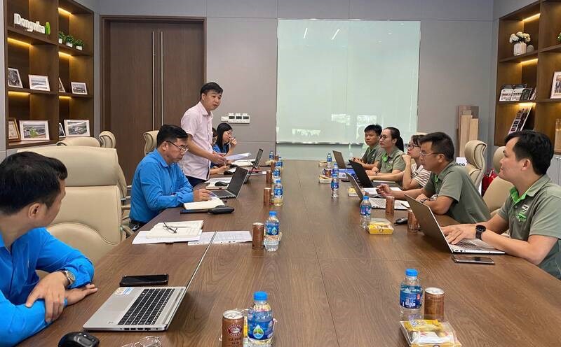 Inspect and improve the effectiveness of grassroots trade union activities in Thai Nguyen. Photo: Pham Kien