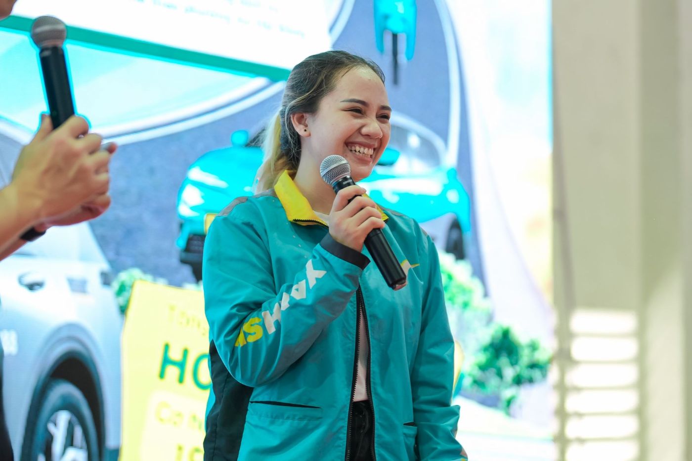 Anh: Nu tai Xanh mang den hinh anh moi me, ban linh va day tu tin trong mot nghe tuong chung chi danh cho phai manh.