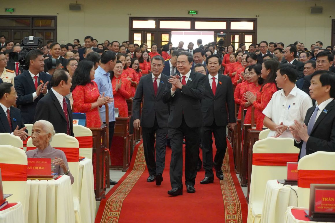 Chu tich Quoc hoi Tran Thanh Man thay mat Bo Chinh tri den du va chi dao Dai hoi Dai bieu Dang bo TP Can Tho lan thu I, nhiem ky 2025 - 2030. Anh: Ta Quang