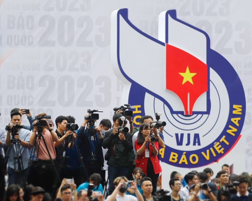Regulation No. 373-QD/TW stipulates the functions, tasks, and organization of the press, radio and television apparatus of the provincial and municipal Party Committees. Photo: Nam Nguyen
