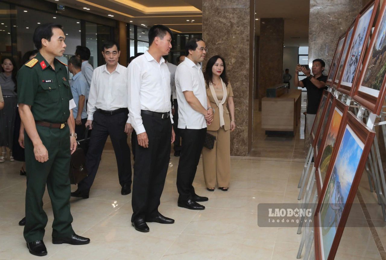 Lanh dao tinh Lao Cai chi dao can chuan bi day du, chi tiet nhat, khong de xay ra bat ky sai sot nao trong Dai hoi. Anh: Van Duc