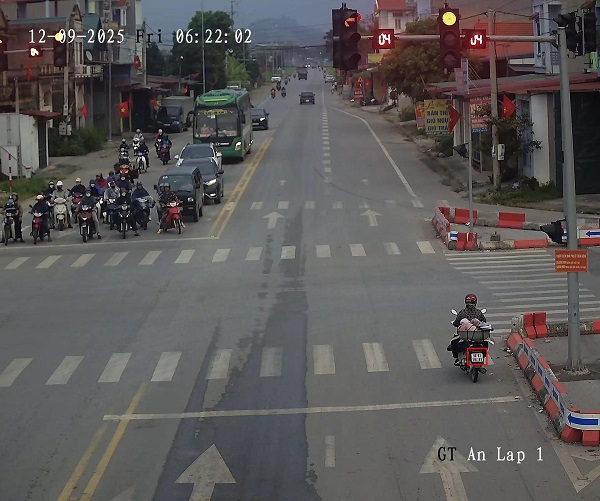 The motorbike owner was fined. Photo: Bac Ninh Police