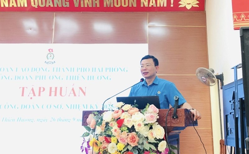 The reporter of the Hai Phong City Urban Labor Federation expressed the basic content of the work of being accused of being unjust. Photo: Hoang Hue