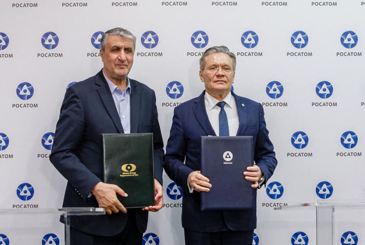 General Director of Rosatom (Russia) Alexei Likhachev (right) and General Director of the Iranian nuclear agency Mohammad Eslami. Photo: Rosatom