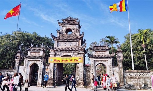 Chùa Chuông (tỉnh Hưng Yên) đệ nhất danh lam. Ảnh: Lương Đình Khoa