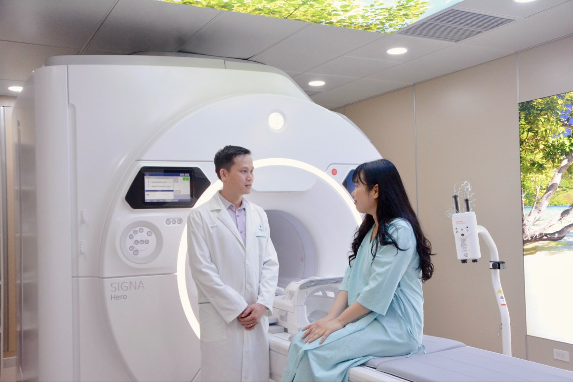 He thong chup cong huong tu MRI 3.0 Tesla SIGNA™ Hero tai Benh vien Hoan My Cuu Long (TP Can Tho). Anh: Ta Quang