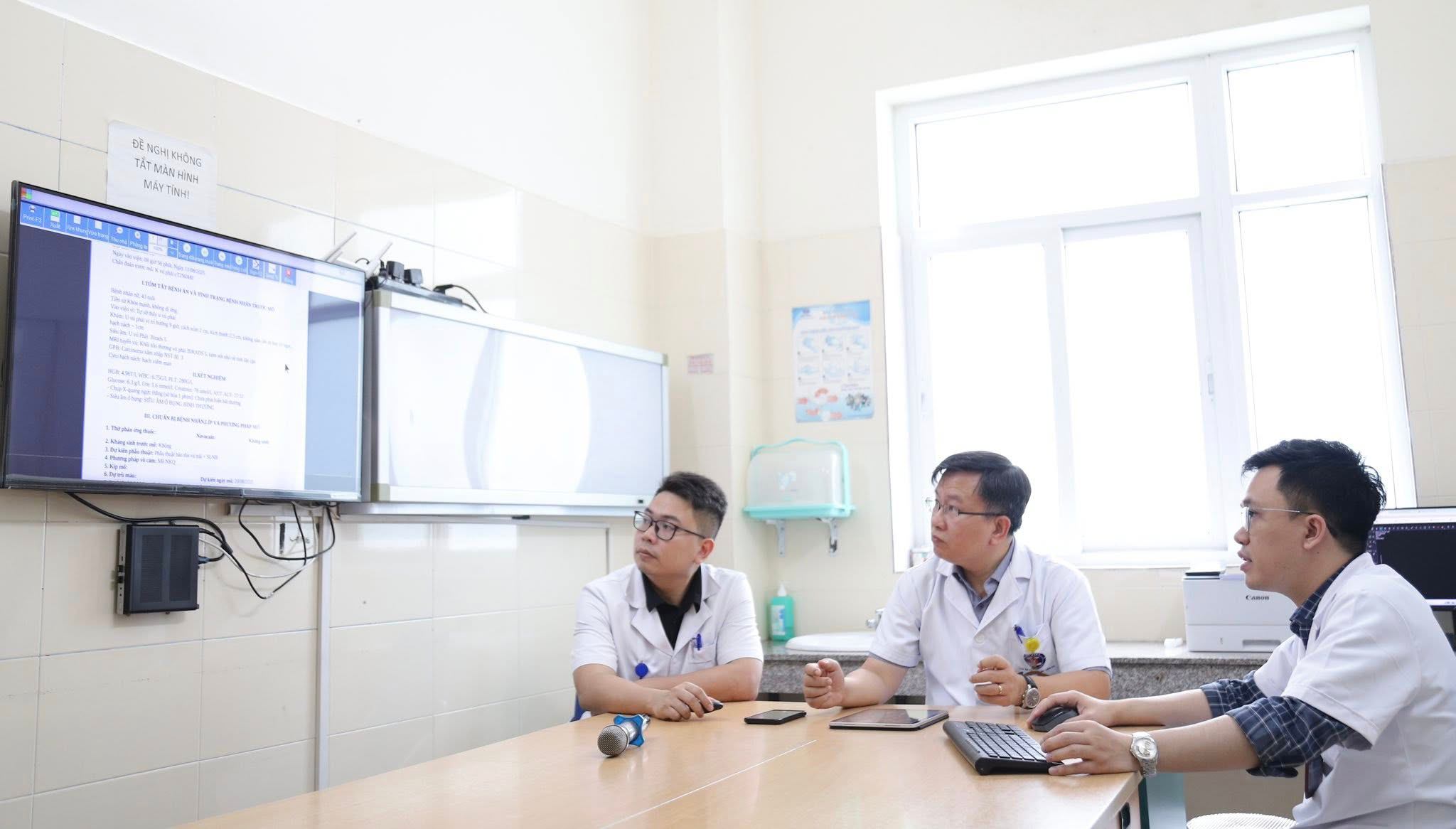 K Hospital deploys electronic medical records. Photo: Tran Manh