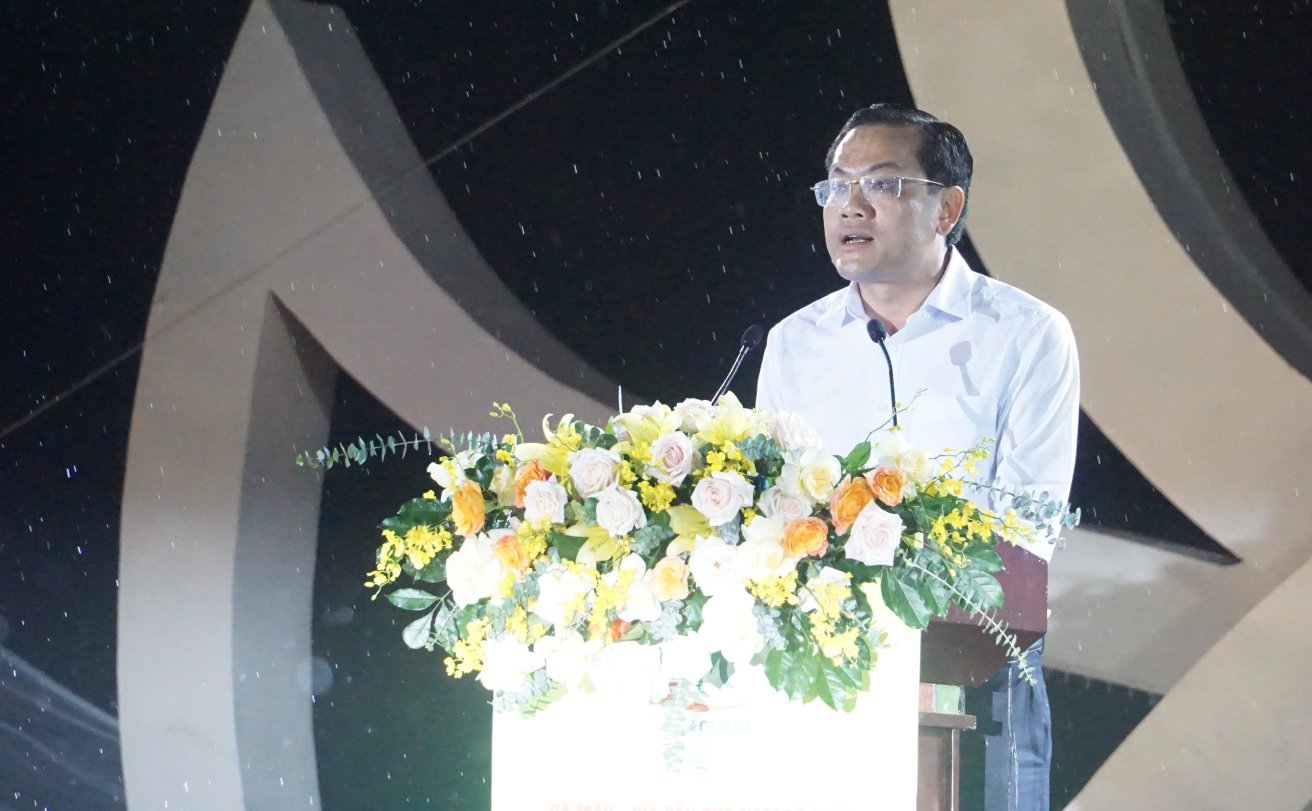 Pho chu tich UBND tinh Ca Mau Ngo Vu Thang phat bieu tai buoi le khai mac. Anh: Nhat Ho