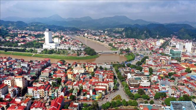 Lang Son spends 51.6 billion VND to "change the shirt" of the Ky Cung river bank, people are about to have a modern park and parking lot. Photo: Khanh Linh