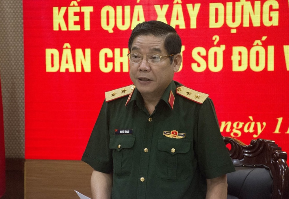 Trung tuong Nguyen Van Gau giu chuc Thu truong Bo Quoc phong. Anh: VGP