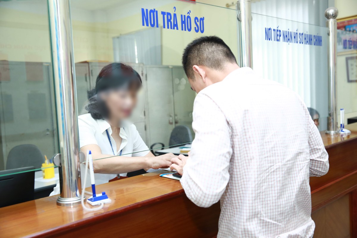 The functions and tasks of the professional department under the People's Committee at the commune level shall comply with the provisions of Decree 150/2025. Photo: Hai Nguyen