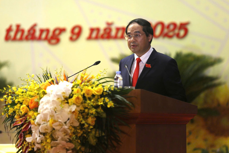 Bi thu Tinh uy Lao Cai Trinh Xuan Truong phat bieu tai dai hoi. Anh: Van Duc