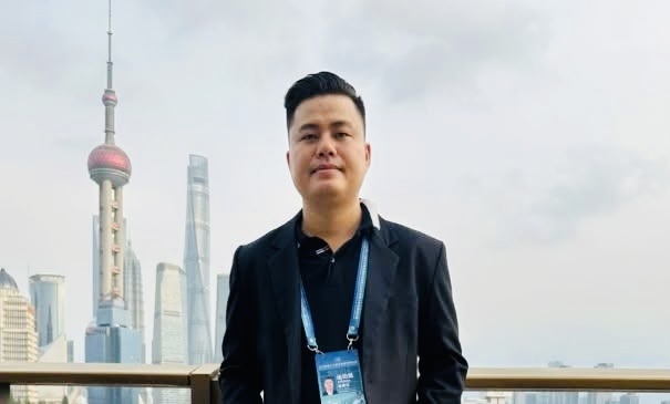 체스 선수 Lai Ly Huynh은 상하이(중국)에서 세계 챔피언에 올랐습니다. 사진: Minh Thang