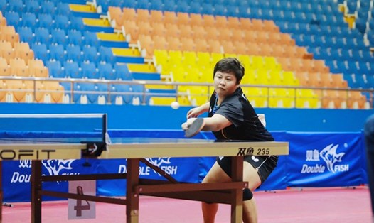 Mai Hoàng Mỹ Trang giành huy chương vàng đơn nữ Giải bóng bàn đội mạnh quốc gia năm nay. Ảnh: Nam Hải