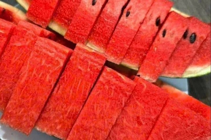 Few people expect the liver-healthy effects of watermelon. Photo: Kieu Vu
