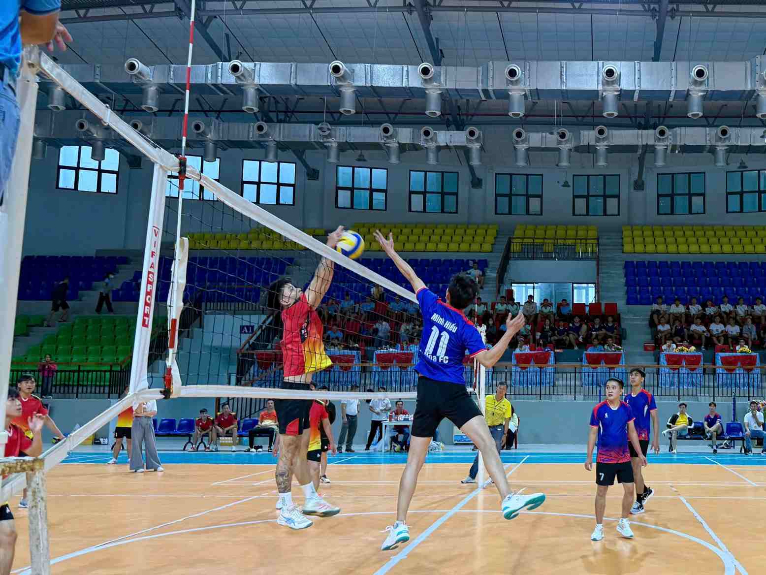 배구 대회는 New Apparel Far Eastern - 베트남 유한회사 노동조합이 주최합니다. 사진: Mai Chi