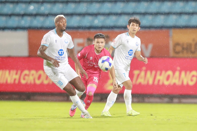 Hai doi nhap cuoc coi mo. Anh: NDFC